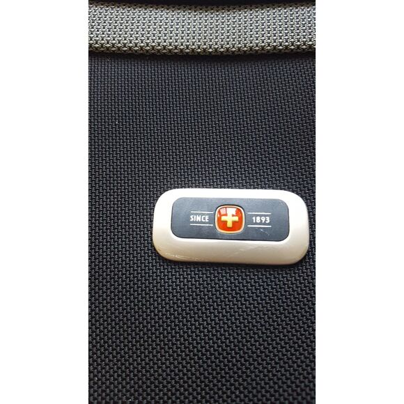 WENGER‎ Carryon Travel Bag, Mens, Heavyduty Hardware, Vacation, Adventure - Picture 12 of 16